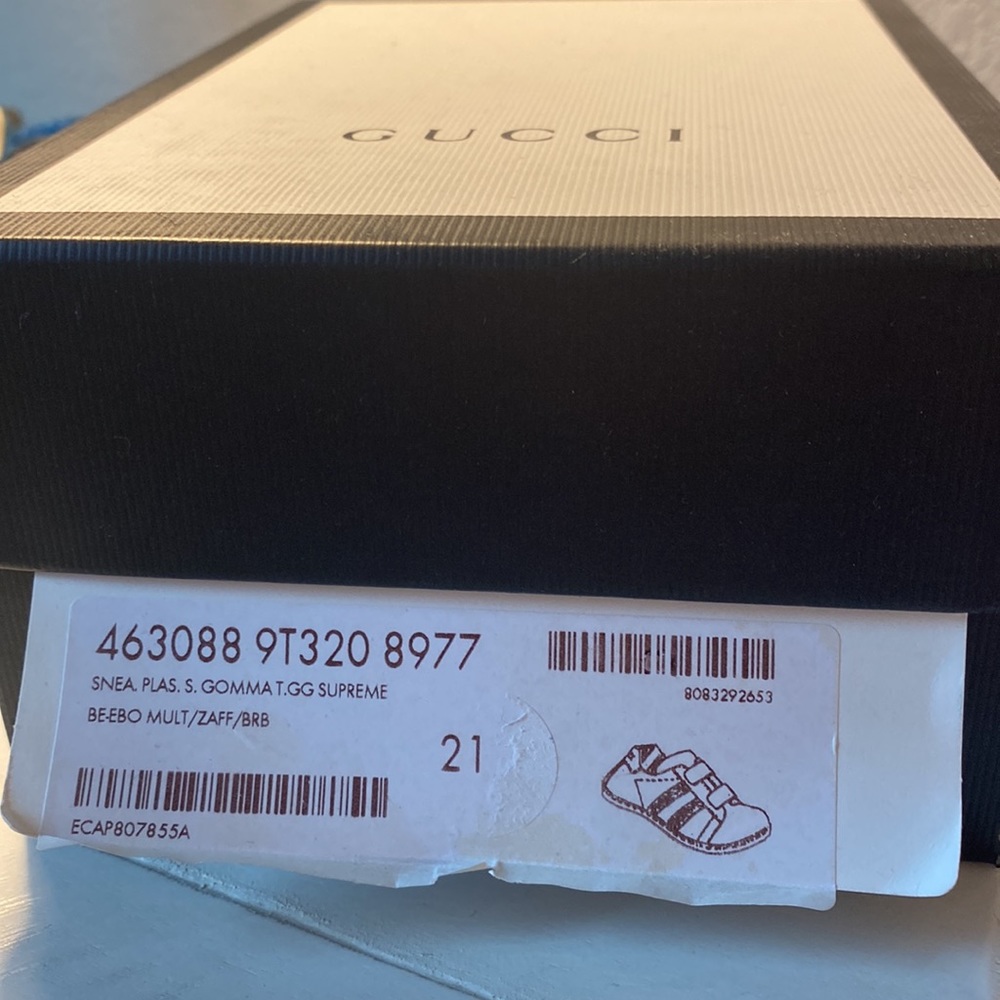 Gucci Toddler Shoes - Picture 6 of 11